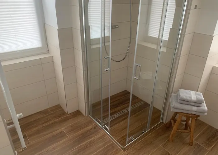 Gaestehaus Reichmann 招待所 3*